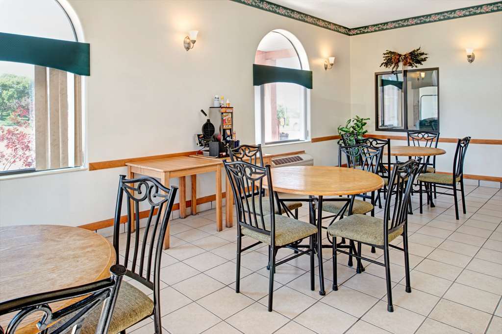 Rodeway Inn Red Oak Facilidades foto